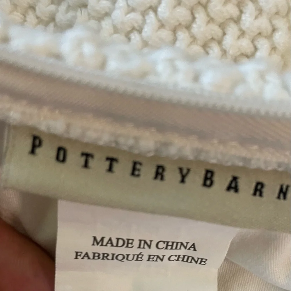 New! POTTERY BARN Ivory Sweater Knit Pillow Shams (2) 20x26